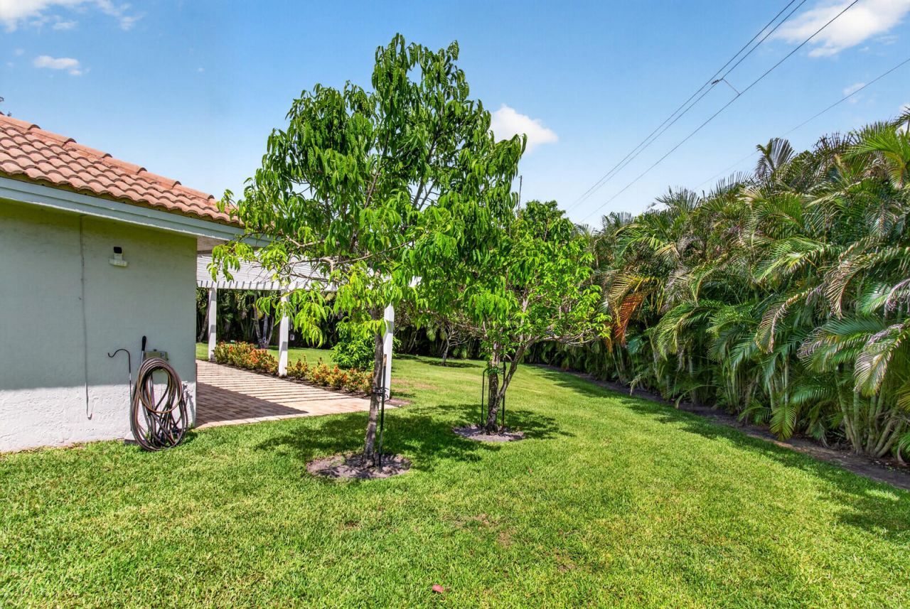 22491 Martella Avenue, Boca Raton, FL 33433 Photo