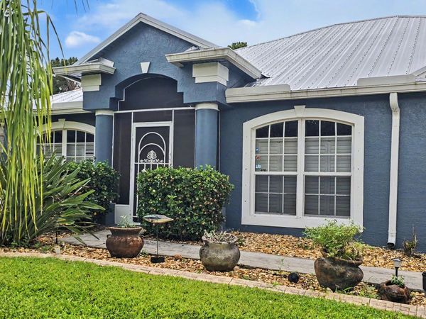 1874 SW Nantucket Avenue, Port St. Lucie, FL 34953