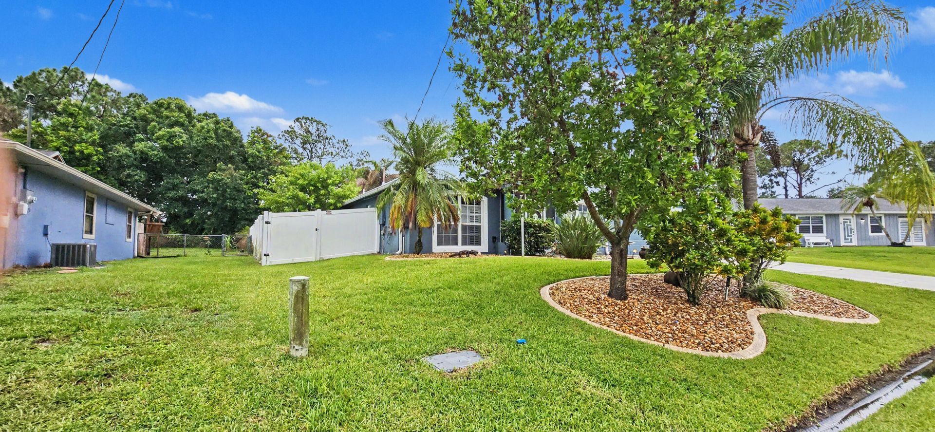 1874 SW Nantucket Avenue, Port Saint Lucie, FL 34953 Photo