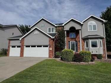 7510 Elk Creek Drive, Lincoln, NE 68516