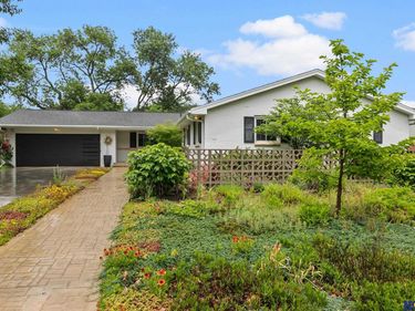 7300 Lincolnshire Road, Lincoln, NE 68506