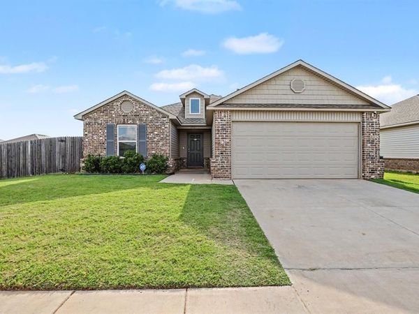 1901 Hannah Lane, Oklahoma City, OK 73127