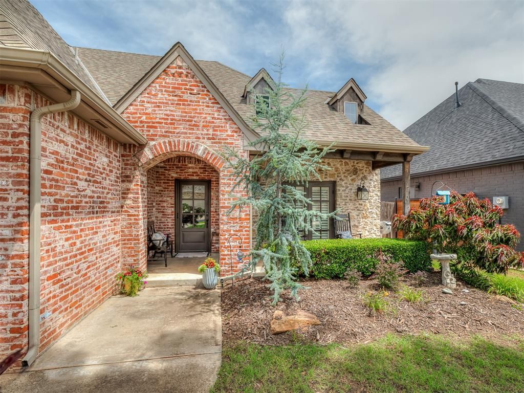 2417 Semillon Way, Edmond, OK 73012 Main Photo