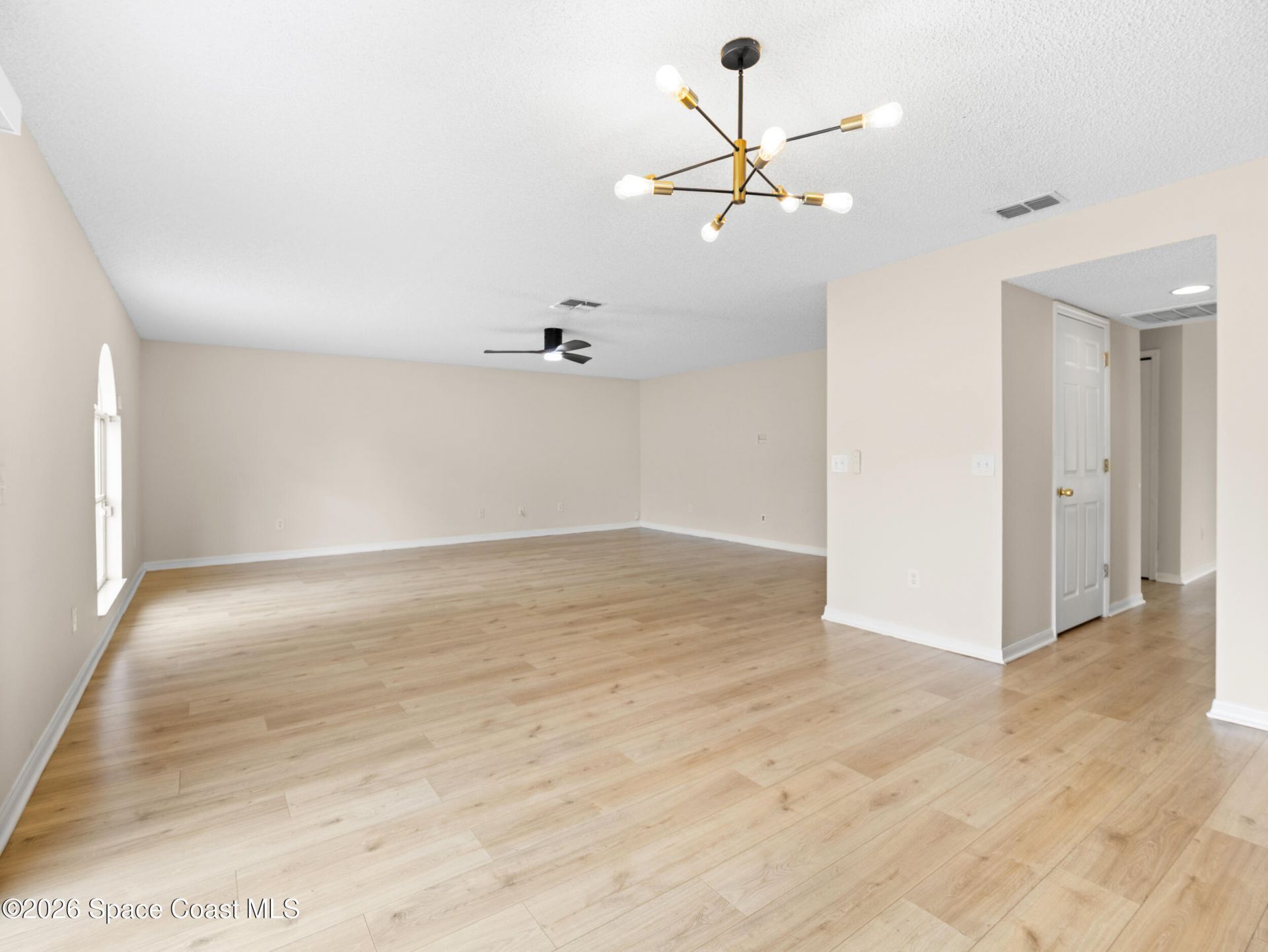 1204 25th Terrace SW , Vero Beach, FL 32968 Photo