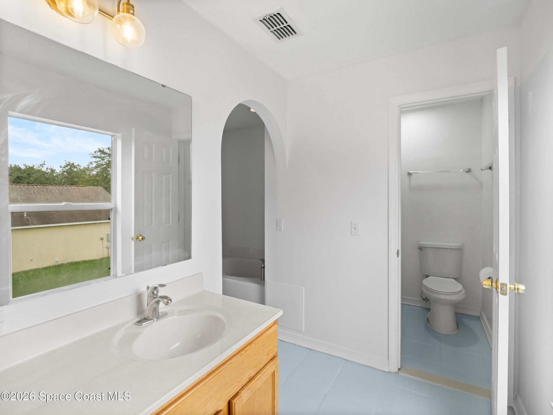 1204 25th Terrace SW , Vero Beach, FL 32968 Photo