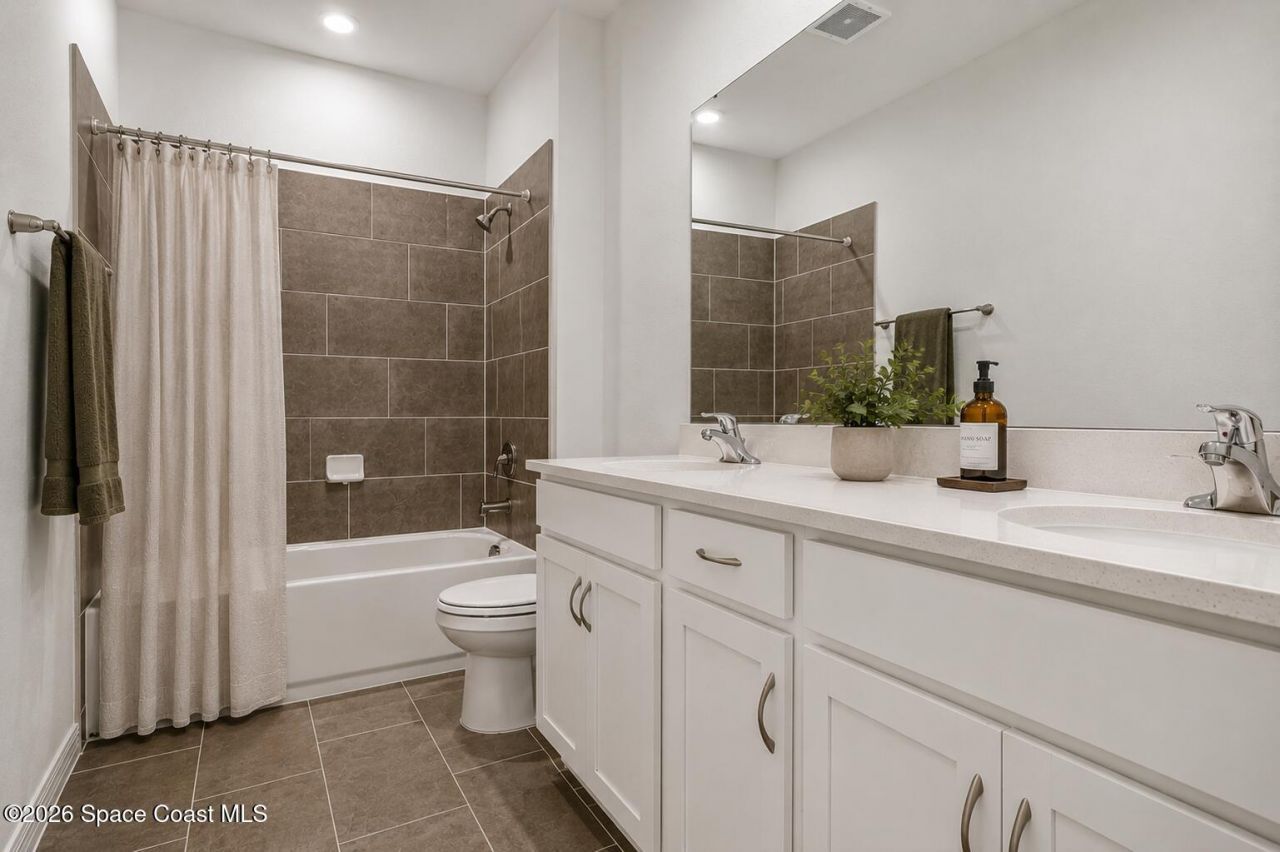 3160 Viridian Circle, Melbourne, FL 32904 Photo