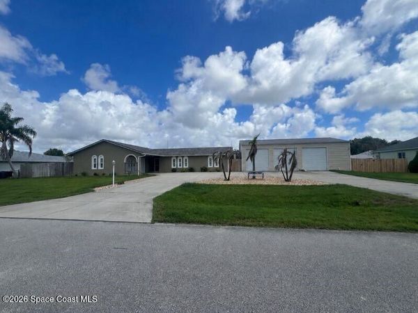 1003 Castile Road SE , Palm Bay, FL 32909