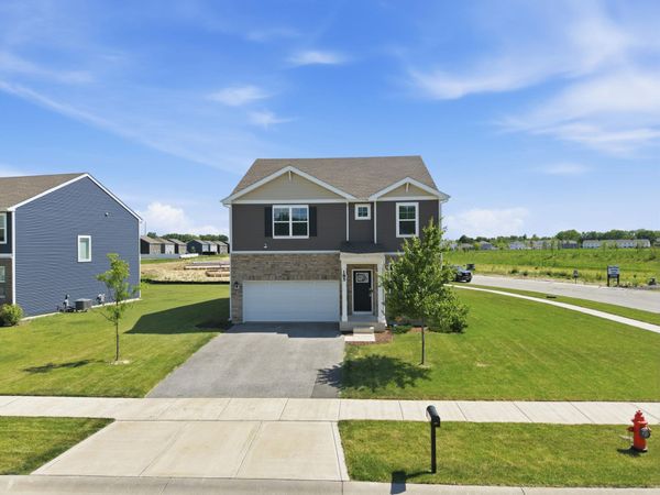 185 Aviana Avenue , Hobart, IN 46342