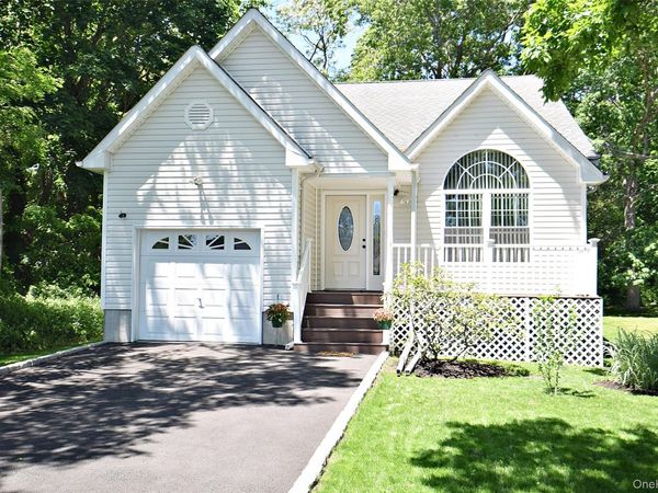 51 Spar Drive , Mastic Beach, NY 11951