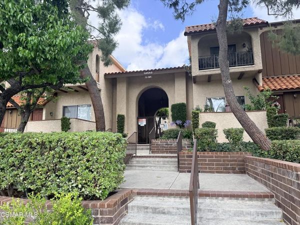 19545 Sherman Way, Unit 17, Reseda, CA 91335