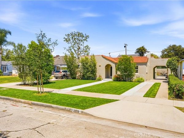 2315 Oakmont, Santa Ana, CA 92706