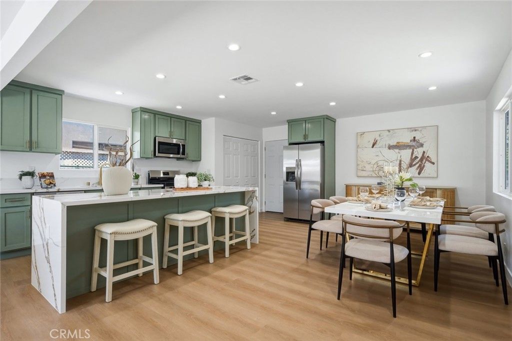 2414 S Poplar, Santa Ana, CA 92704 Main Photo