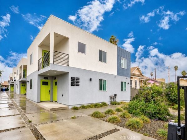 531 W 80th Street, Los Angeles, CA 90044
