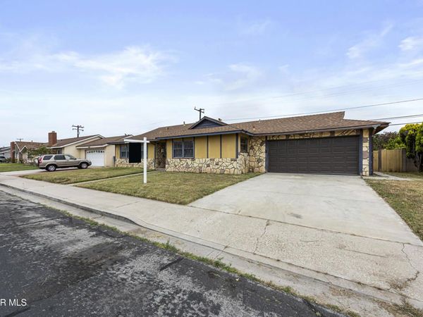 1730 Rialto Street, Oxnard, CA 93035