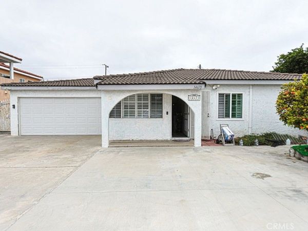 14671 Hunter Ln, Midway City, CA 92655