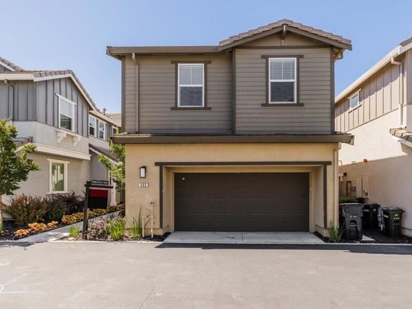 889 Barney, Livermore, CA 94551