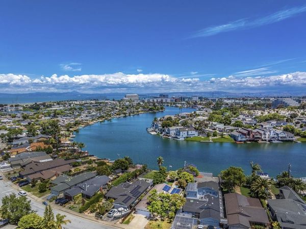 1674 Roberta Drive, San Mateo, CA 94403