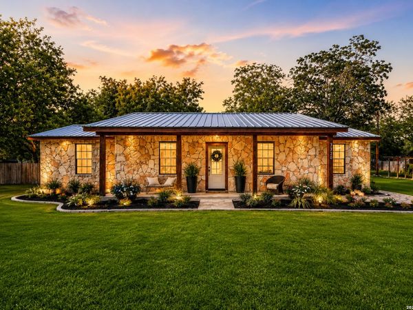 3239 Woodfin, San Antonio, TX 78264