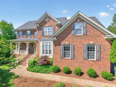 2015 BROWNSTONE LN, Charlottesville, VA 22901