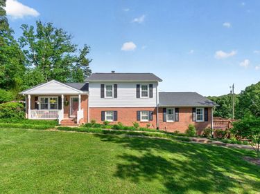 2607 BROWNS GAP TPKE , Charlottesville, VA 22901