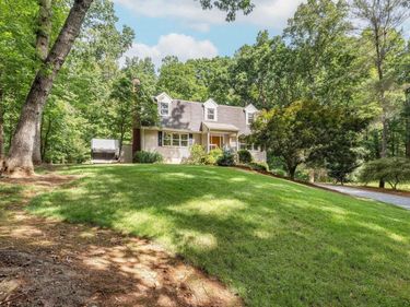 125 VINCENNES RD , Charlottesville, VA 22911