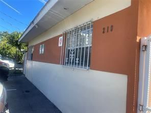 210 SE 9th Street, Unit 1, Hallandale Beach, FL 33009 Photo