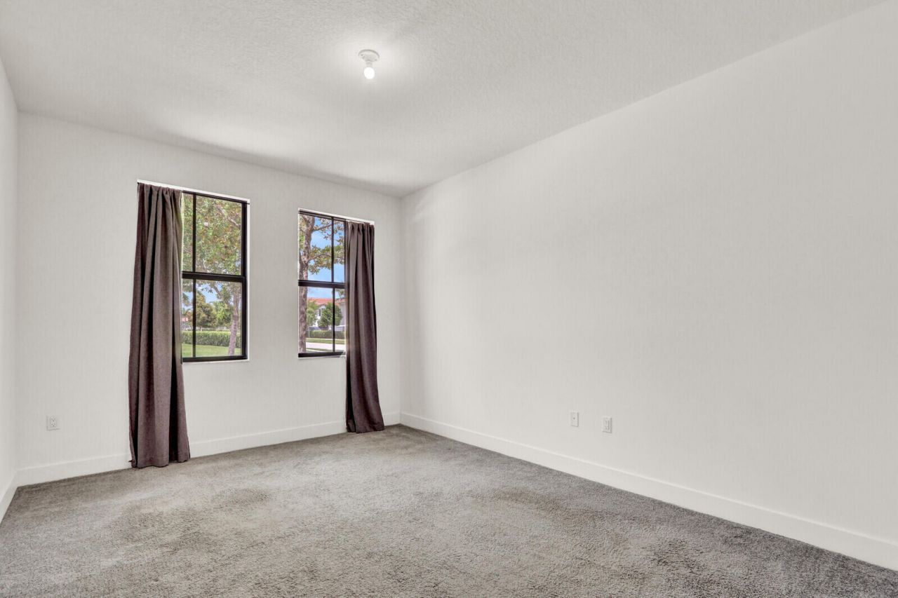 4008 Sequoia Place, Riviera Beach, FL 33410 Photo