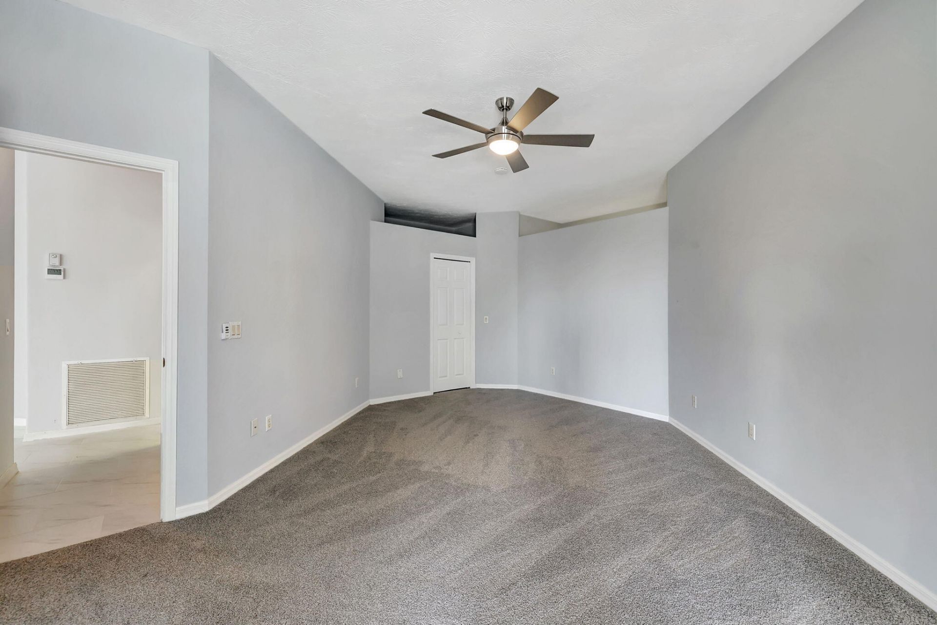 2704 SE Eagle Drive, Port Saint Lucie, FL 34984 Photo