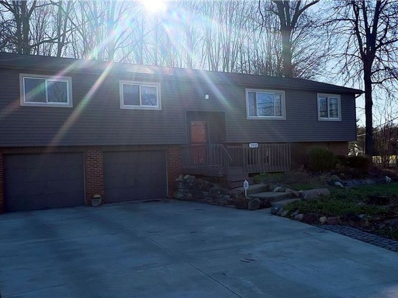 2933 Crestwood Drive NW, Warren, OH 44485 Photo 4