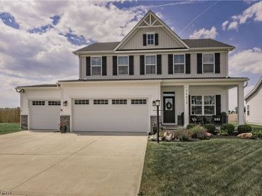 36615 Gladstone Mill Drive, North Ridgeville, OH 44039