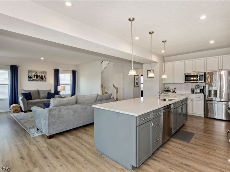 36615 Gladstone Mill Drive, North Ridgeville, OH 44039 Photo 12