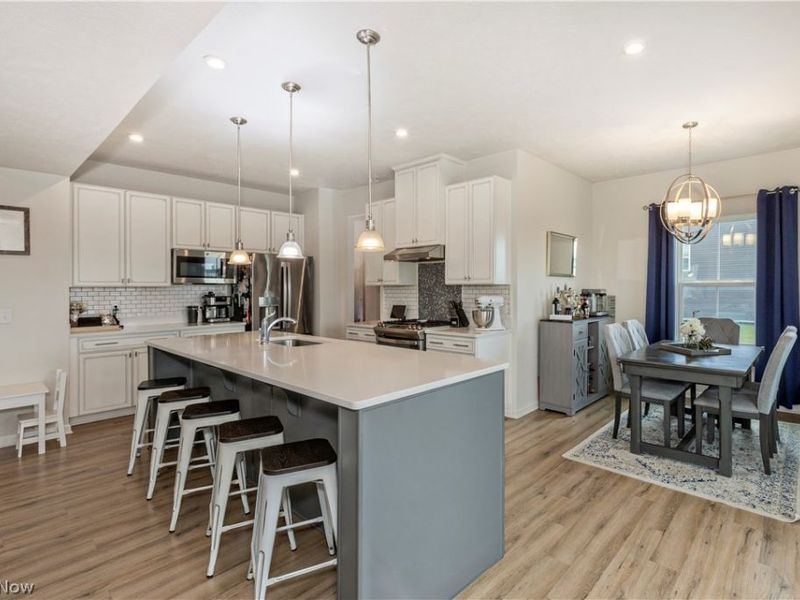 36615 Gladstone Mill Drive, North Ridgeville, OH 44039 Photo 13