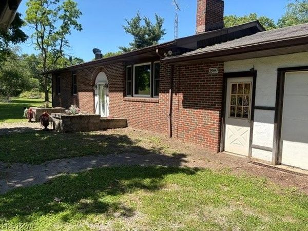 38967 State Route 39 Road , Salineville, OH 43945