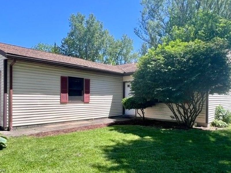 122 Royal Crest Drive, Unit G, Seville, OH 44273 Photo 22