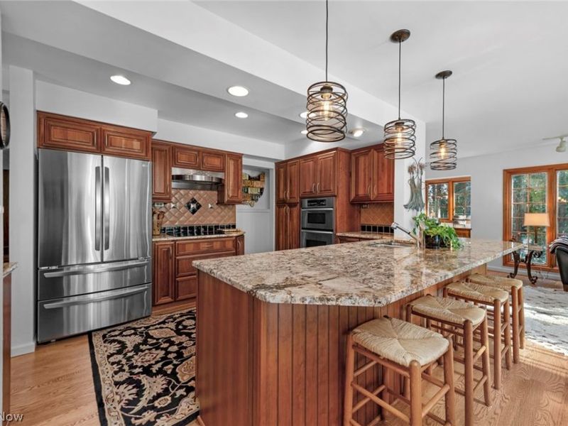 377 Lake Park Drive, Bay Village, OH 44140 Photo 12