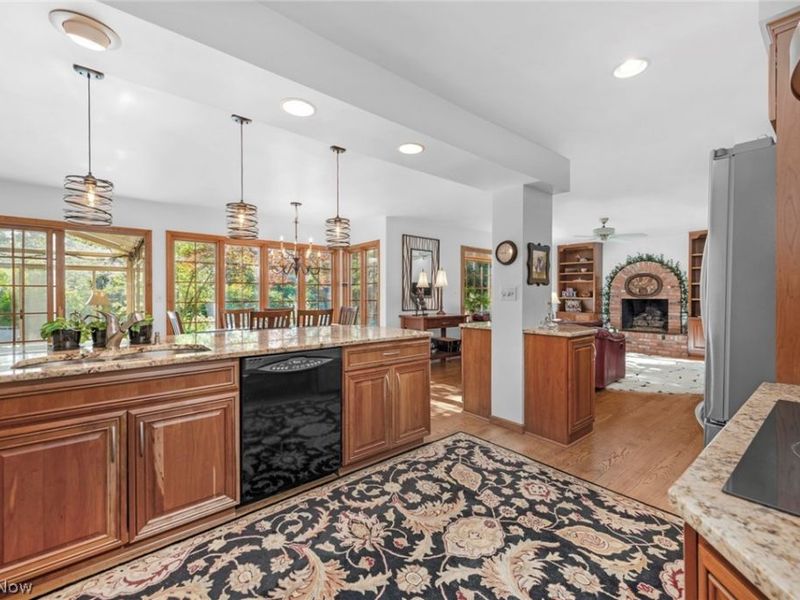 377 Lake Park Drive, Bay Village, OH 44140 Photo 17