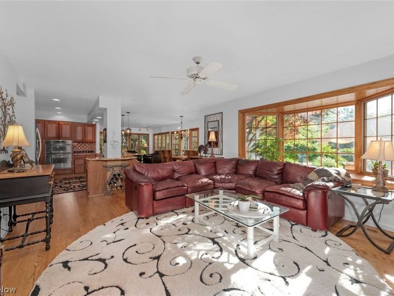 377 Lake Park Drive, Bay Village, OH 44140 Photo 20