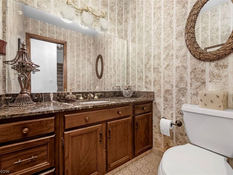 377 Lake Park Drive, Bay Village, OH 44140 Photo 21