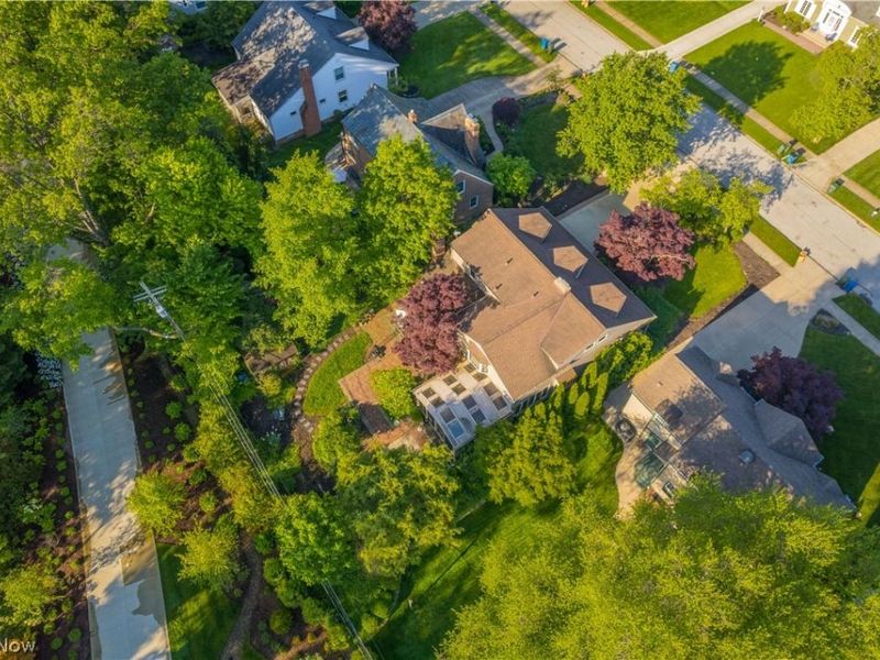 377 Lake Park Drive, Bay Village, OH 44140 Photo 40