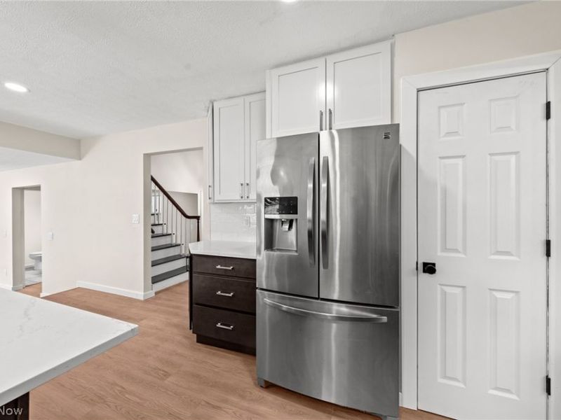 6704 Cheryl Ann Drive , Seven Hills, OH 44131 Photo 15