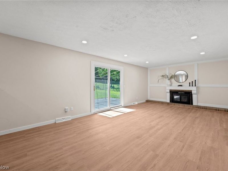 6704 Cheryl Ann Drive , Seven Hills, OH 44131 Photo 18