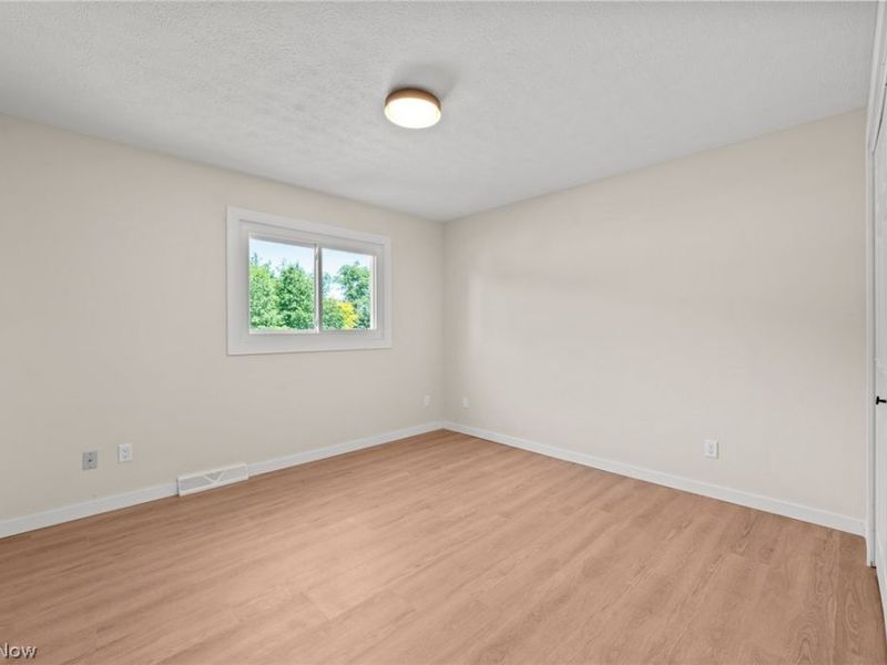 6704 Cheryl Ann Drive , Seven Hills, OH 44131 Photo 31