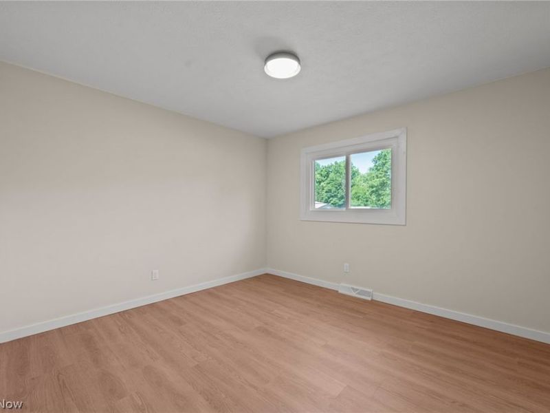 6704 Cheryl Ann Drive , Seven Hills, OH 44131 Photo 35