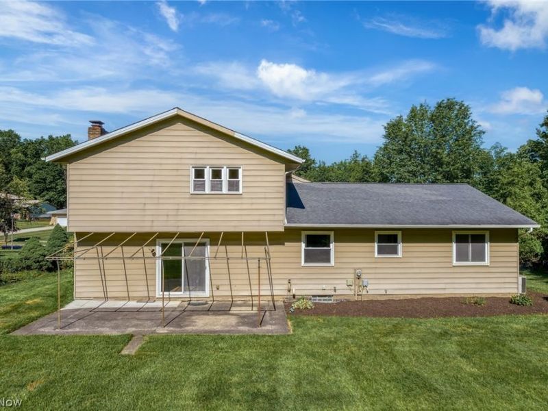 6704 Cheryl Ann Drive , Seven Hills, OH 44131 Photo 49