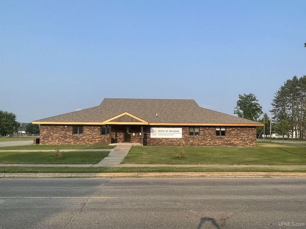 337 Brady Avenue, Caspian, MI 49915