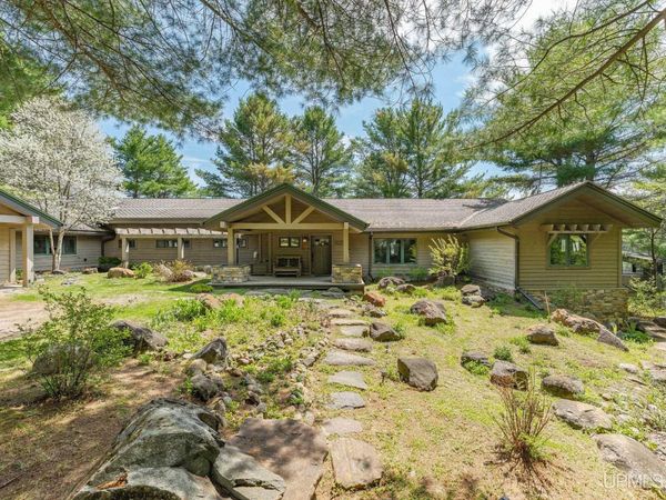 23493 Twist Lake Road, Watersmeet Twp, MI 49969