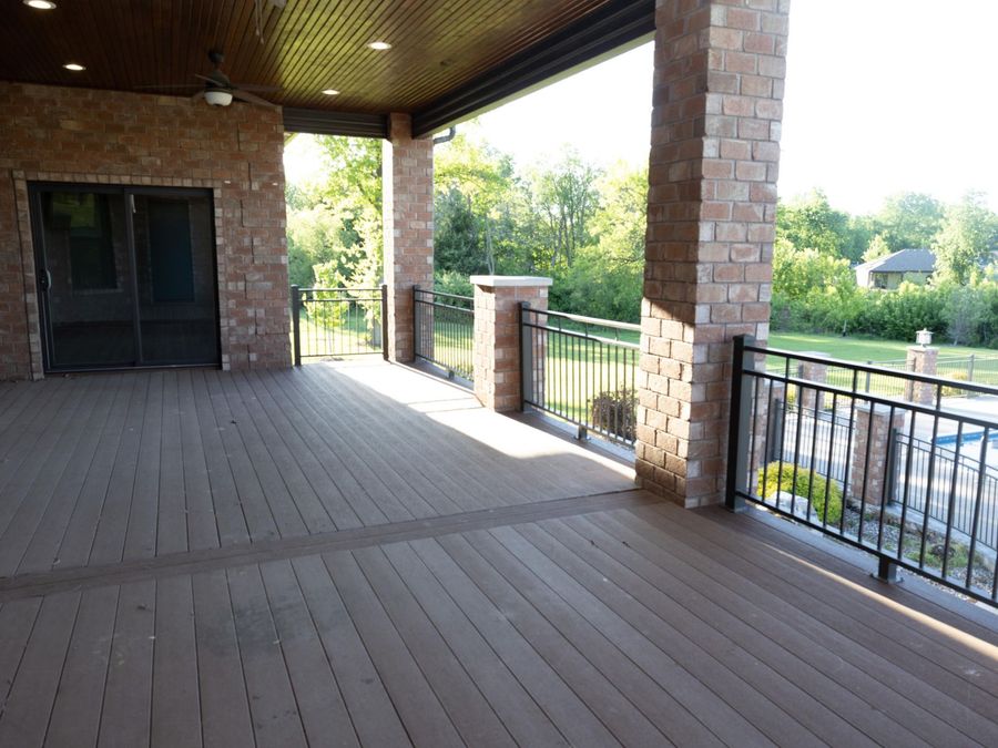 Property Image 100