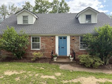 222 Wilson Downing Road, Lexington, KY 40517
