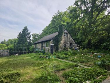 4401 Dry Branch Road, Lexington, KY 40515