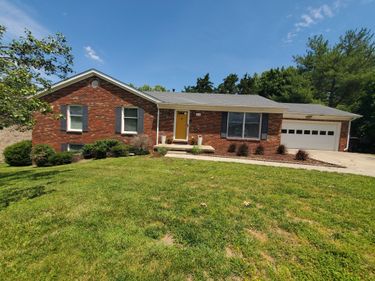 152 Bellemeade Drive, Frankfort, KY 40601